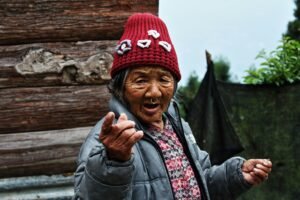 old-lady-wearing-wollen-cap-experiences-in-sikkim