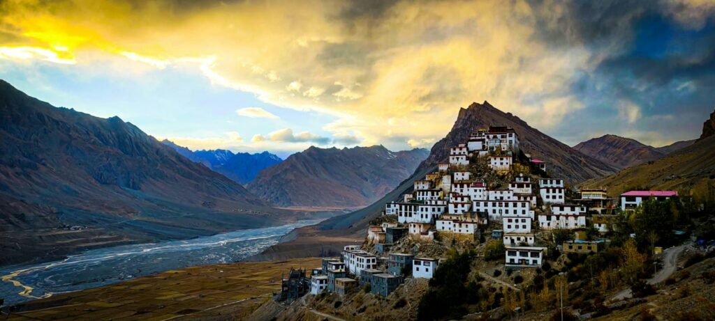 monastry-in-desert-valley-explore-himachal-pradesh-guide