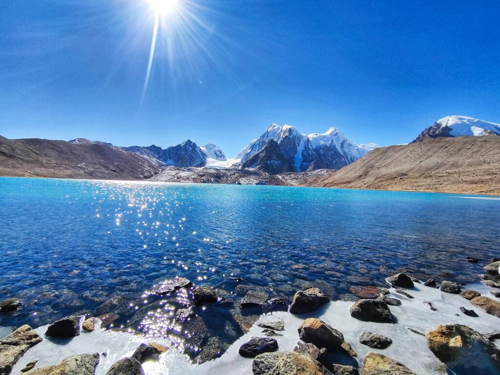 high-altitude-lake-experiences-in-sikkim